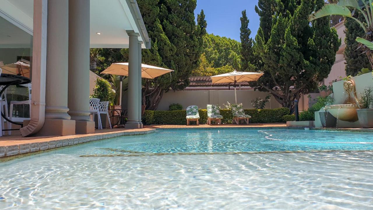 Villa Via Executive Suites With Power Back-Up 桑顿 外观 照片